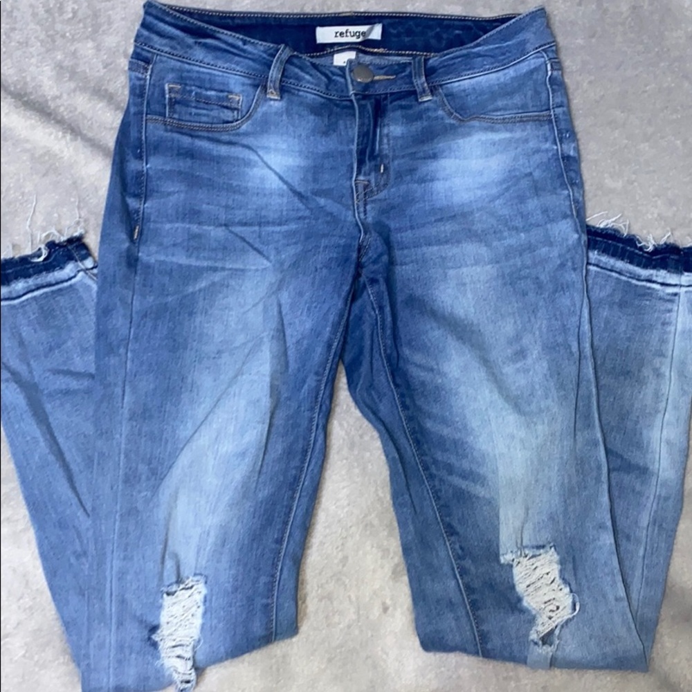Distressed Jeans